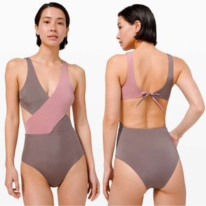 Lululemon All that Glimmers Wrap One Piece Swimsuit Siz XS Lunar Rock Pink Taupe
